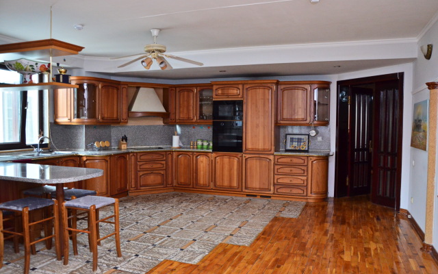 Апарт-отель Karvan-N