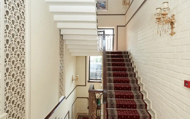 Rakat Plaza Hotel