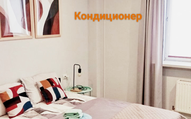 Na Tavricheskoy 9k1 Apartments