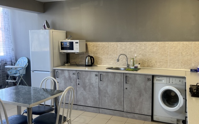 Akula Guest House