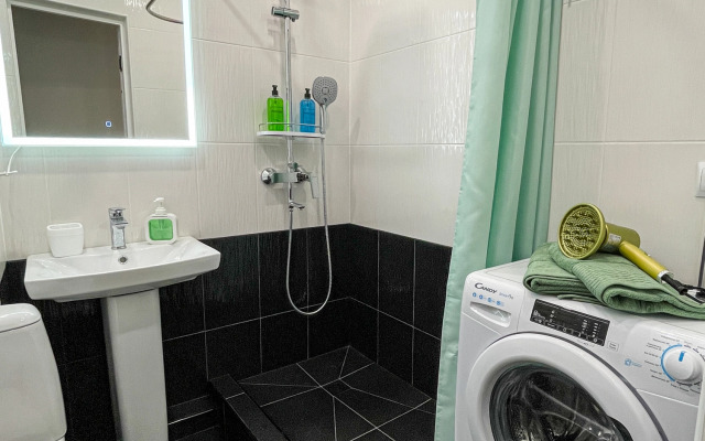 Uyutnaya Kvartira V Tsentre Kmv Flat
