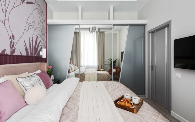 Stilnaya Yevrodvushka U Kremlya I Krasnoy Ploschadi Flat