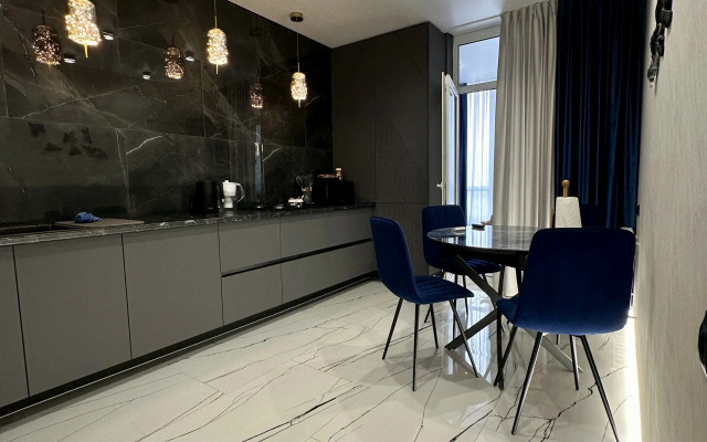 P. Buravtseva 16 (HouseVip26) Flat