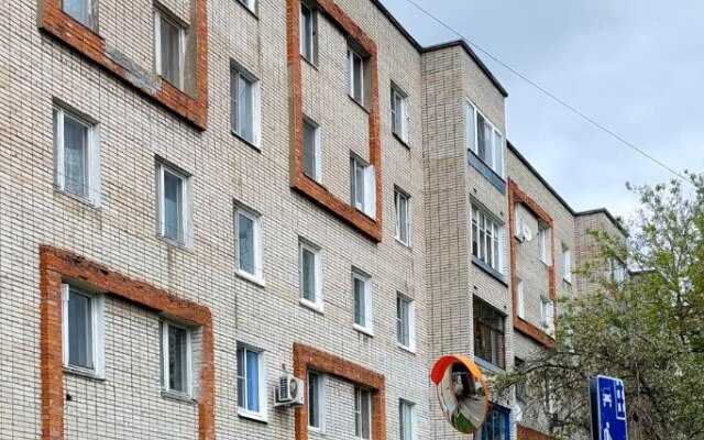 Family near the railway station Kolomna Flat