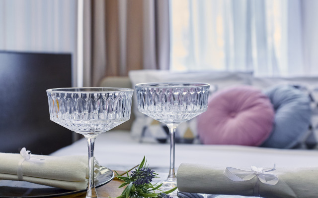 Апартаменты у Невы