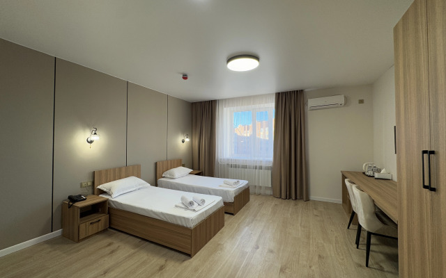 Qul-Khadisha Park Hotel