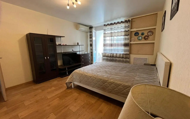 Апартаменты на Хохлова 1