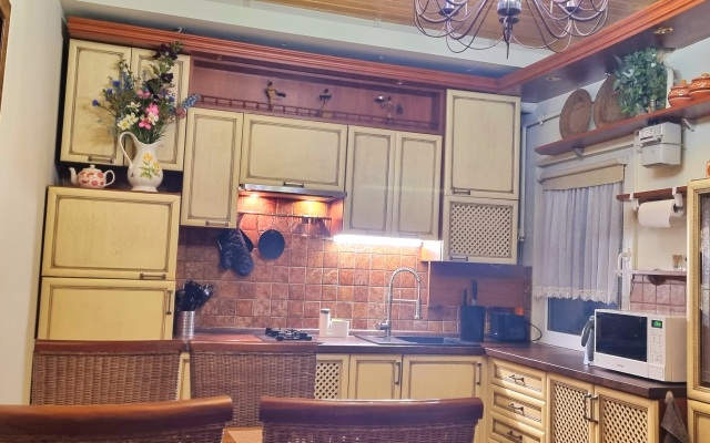 Квартира Апартаменты Амбер в Самом Центре с Отдельным Входом