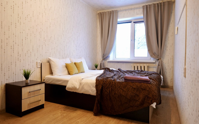 Na Ordzhonikidze 30 flat