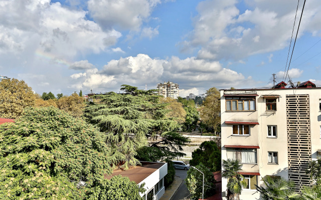 3-kh komnatnaya u parka Rivyera Flat