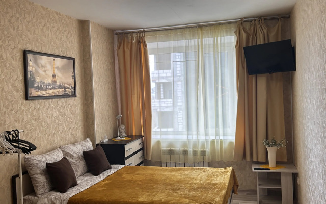 Prostornaya Uyutnaya V Tsentre Goroda Flat