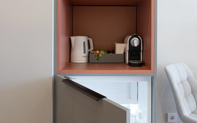 Terrakotta Room Flat