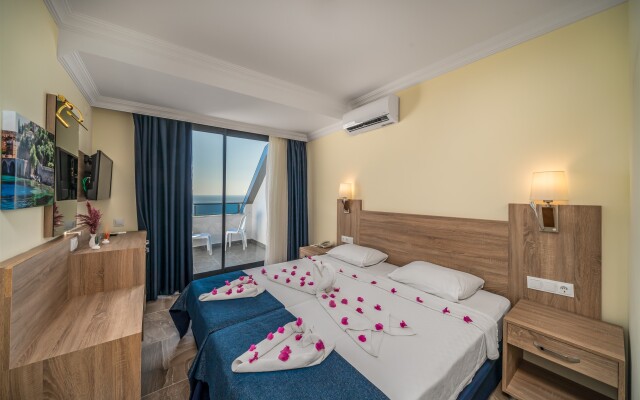 Отель Arsi Blue Beach Hotel