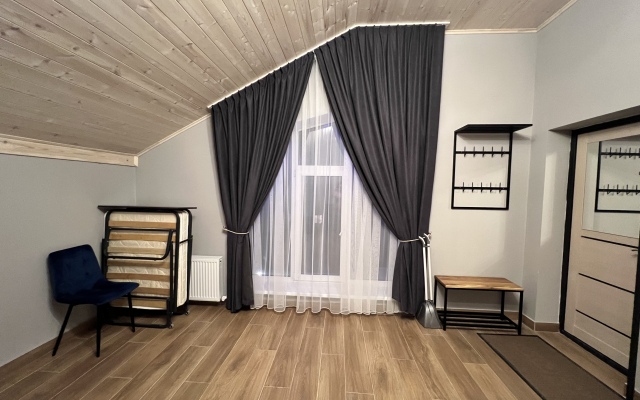 Alina Guest House