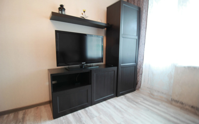 2kh Komnatnye Apartamenty U Zhd Vokzala Flat