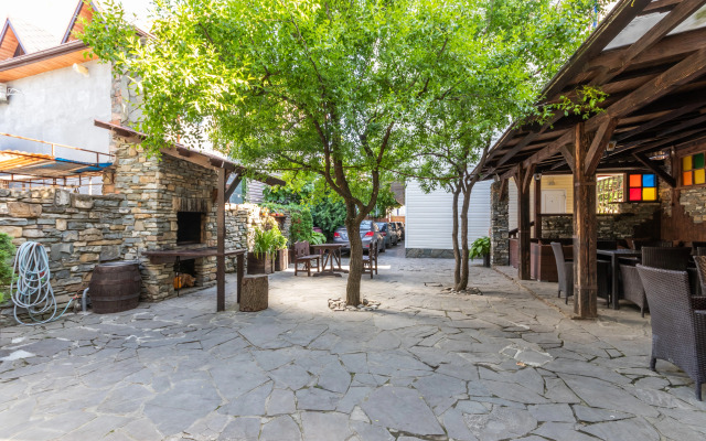 Zolotoy Bereg Guest House