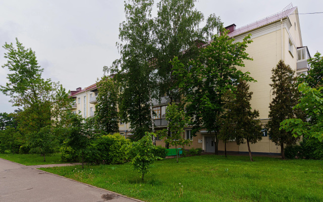 Apartments Okolo Pionerskogo Skvera