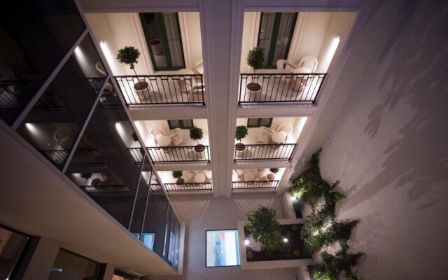 Riva by Aycon Hotel