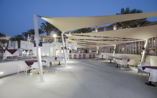 V Grand Beach Resort Sahl Hasheesh Hotel - Image 5