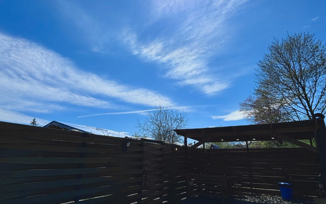 Частный дом Отражение гор