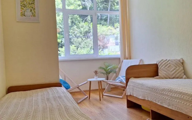 Апартаменты Двухкомнатные в Пocелке Южный