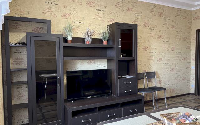 Апартаменты 227 Туристическая 3