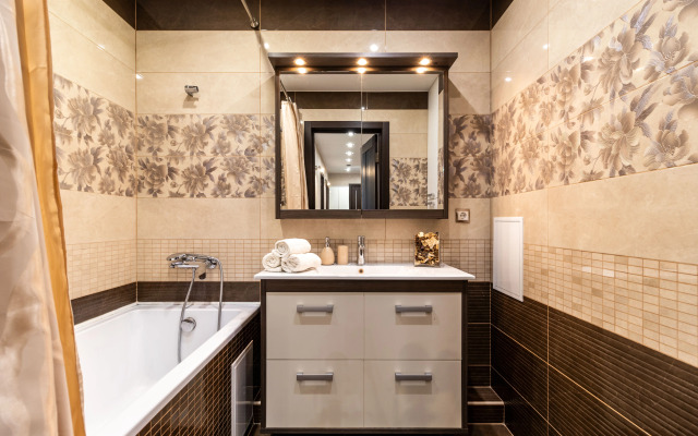 Tikhiy 4 Flat