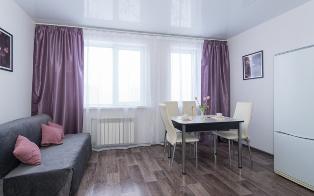 3-Kom Jet Life U Akvaparka Dlya Bolshoy Semyi Flat