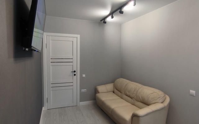U Metro Lermontovskiy Prospekt Flat
