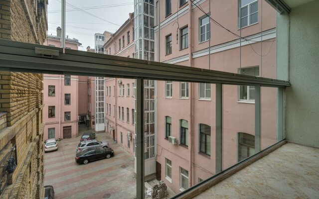 Kujbyisheva 13 Apartments