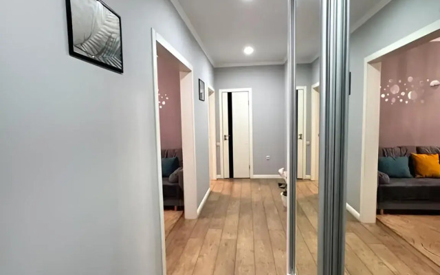 Квартира Просторная двухкомнатная