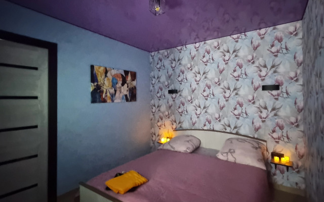 Novye 2 Komnatnye V Centre Neftyanikov  Apartaments