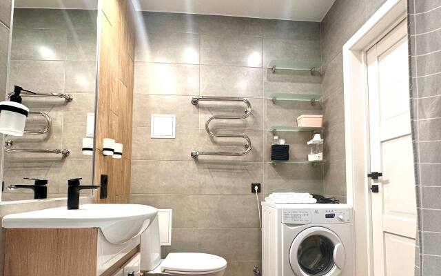 V Novom Dome Flat