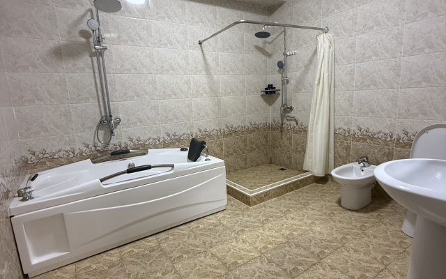 Reikartz Fergana Hotel