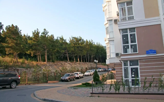 Flat Les I More V Zhivopisnom Rayone