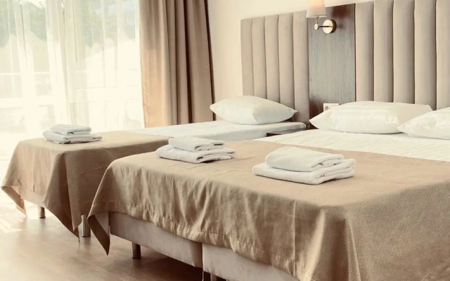 Resort Mersini