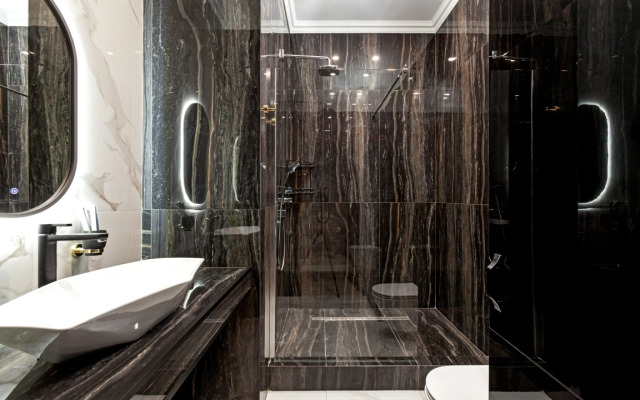 Трехкомнатный апартамент на 40 этаже