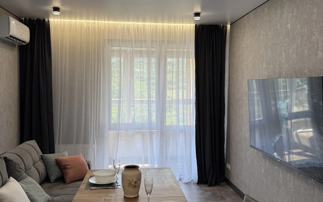 Uyutnaya Kvartira V Kurortnom Gorode Yalta Flat