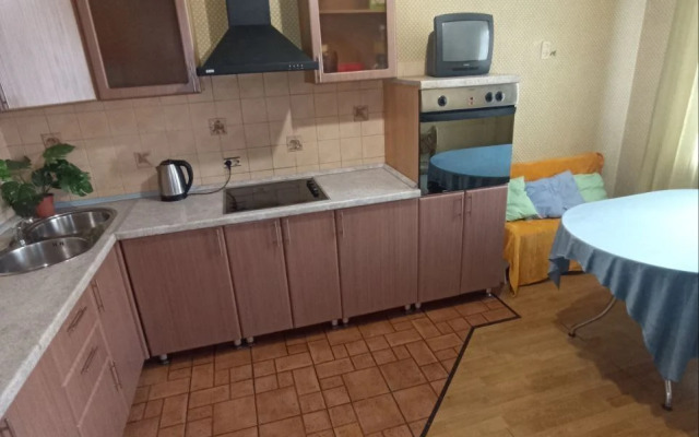 Na Ulitse Dovatora 42V Flat