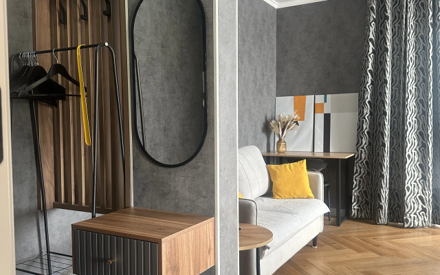 Dizaynerskaya Flat