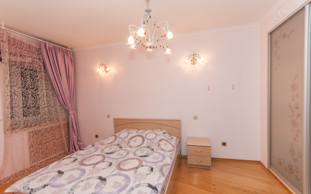 MIRA 11 Apartments