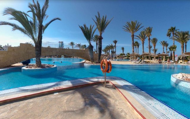 Houda Golf Beach Resort Hotel