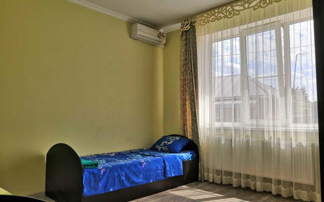 Квартира Уютный 2Комнатный Таунхаус с Джакузи