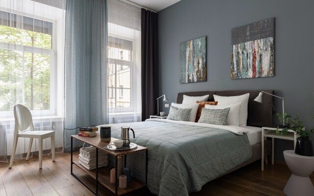 Апартаменты Minin Apartments с видом на Мойку 140 кв.м.