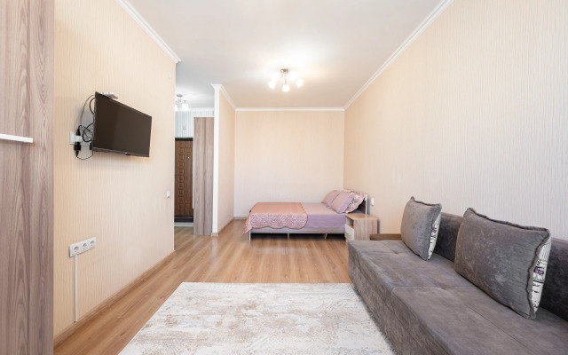 V ZhK Akvarel Flat