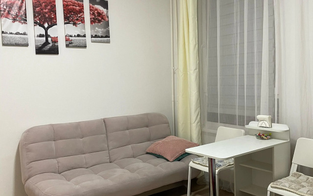 Na Ulitse Lyotchika Gritsevtsa 14A Flat
