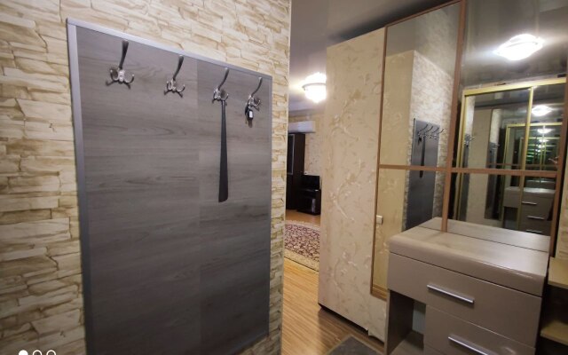 Апартаменты на Маслакова 2