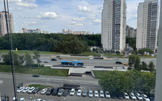 Na Leninskom Prospekte 158 Apartments