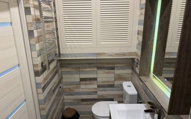 Квартира 471 Сдаётся Посуточно Студия с Отдельным Входом Жк Лазурный