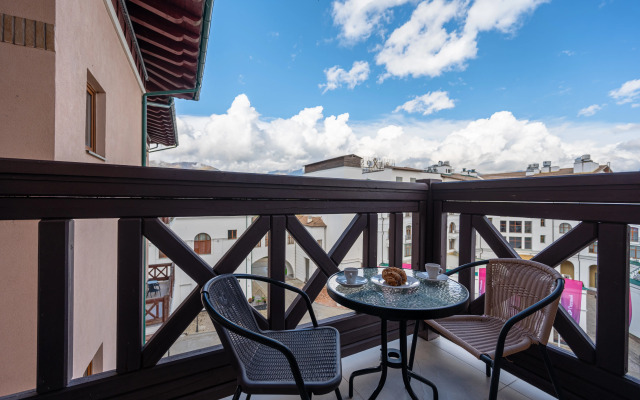 Luxury apartments under the stars